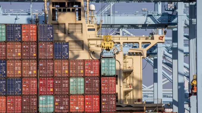 集装箱制造商告知客户“已售罄”，直到十月中旬 – The Loadstar