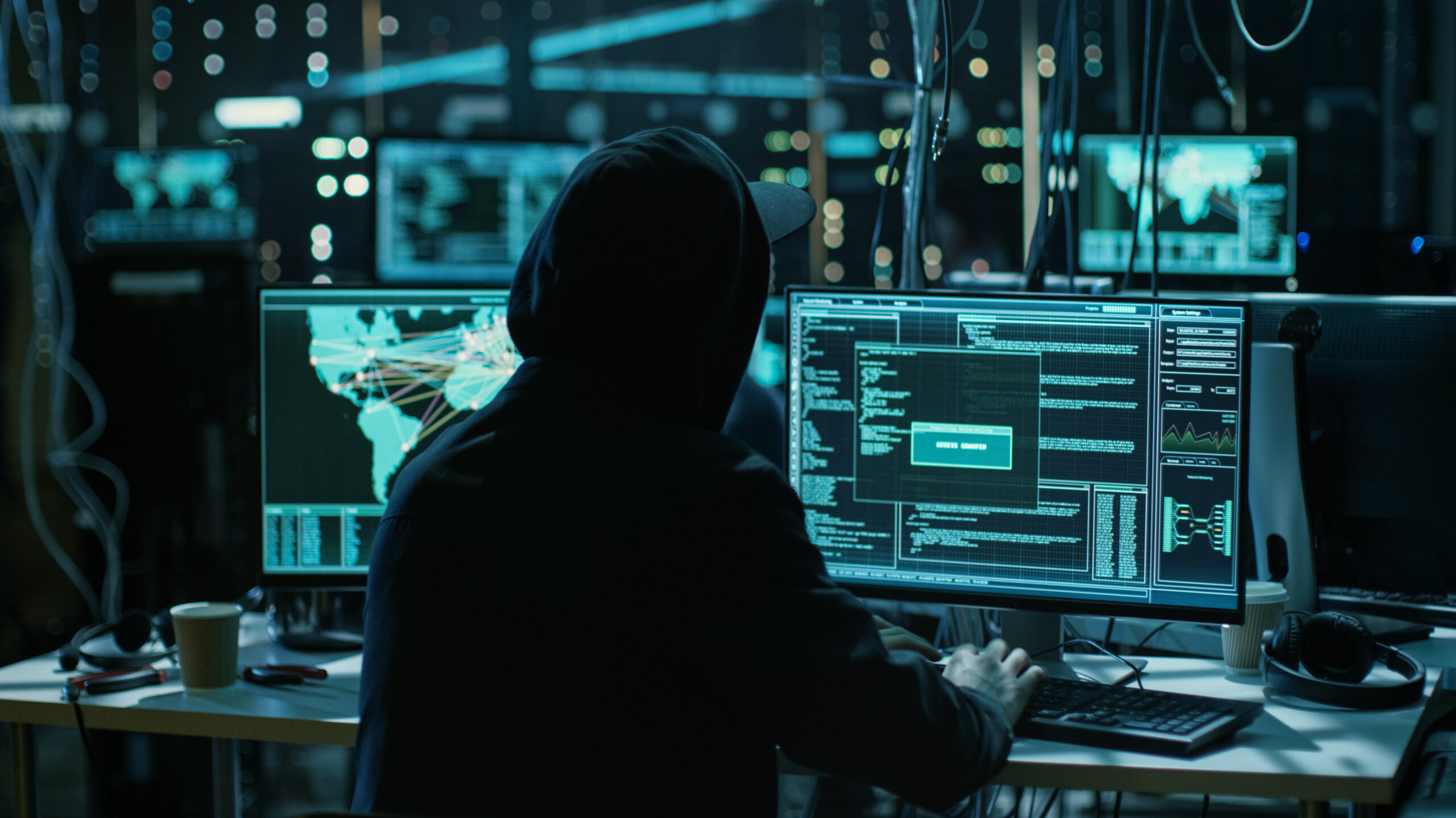 Trivy Supply Chain Breach: 1,000+ SaaS Environments Compromised