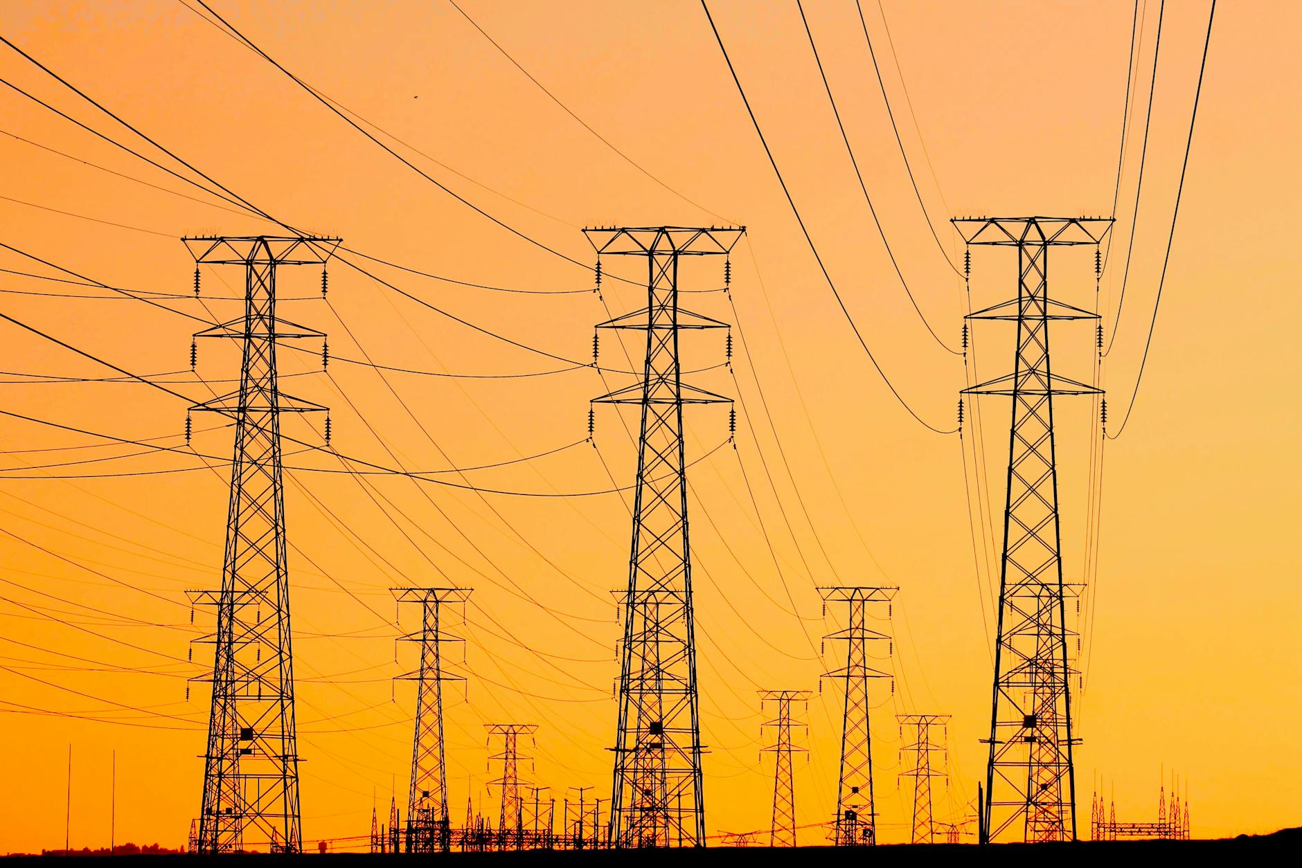 Thailand’s Data Centre Boom: A Supply Chain Stress Test for Water, Energy, and Regulatory Resilience