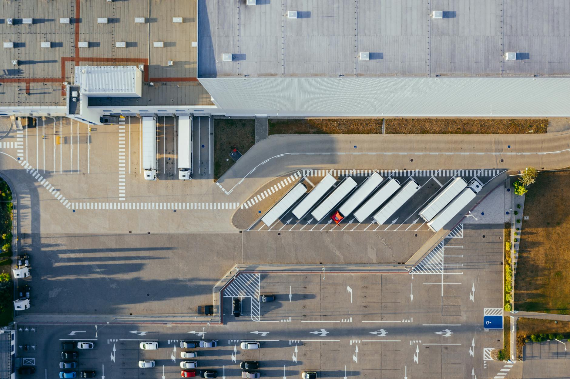 Stellantis 2026 Supply Chain Strategy: AI-Enabled Human Collaboration Reshaping Automotive Logistics