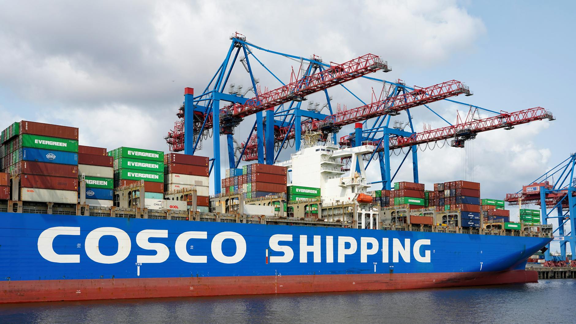 伊朗冲突加剧氦气供应风险：韩国64.7%依赖卡塔尔，冲击亚洲半导体制造