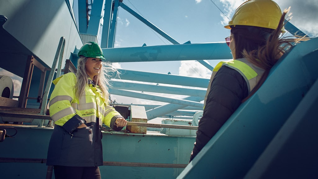 Maersk March 2026 Europe Update: EU-Mercosur 90% Tariff Phase-Out, UK HMRC April 1 Overhaul, Czech Intermodal Rules, and Gulf Airspace Disruption