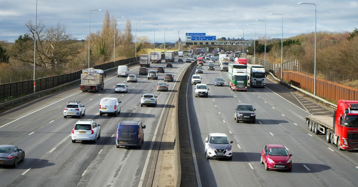 UK First: DHL Data Powers Zero-Carbon Freight Simulation to 2050