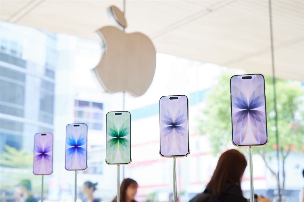 Foxconn’s 48% Export Surge Anchors India in Apple Supply Chain