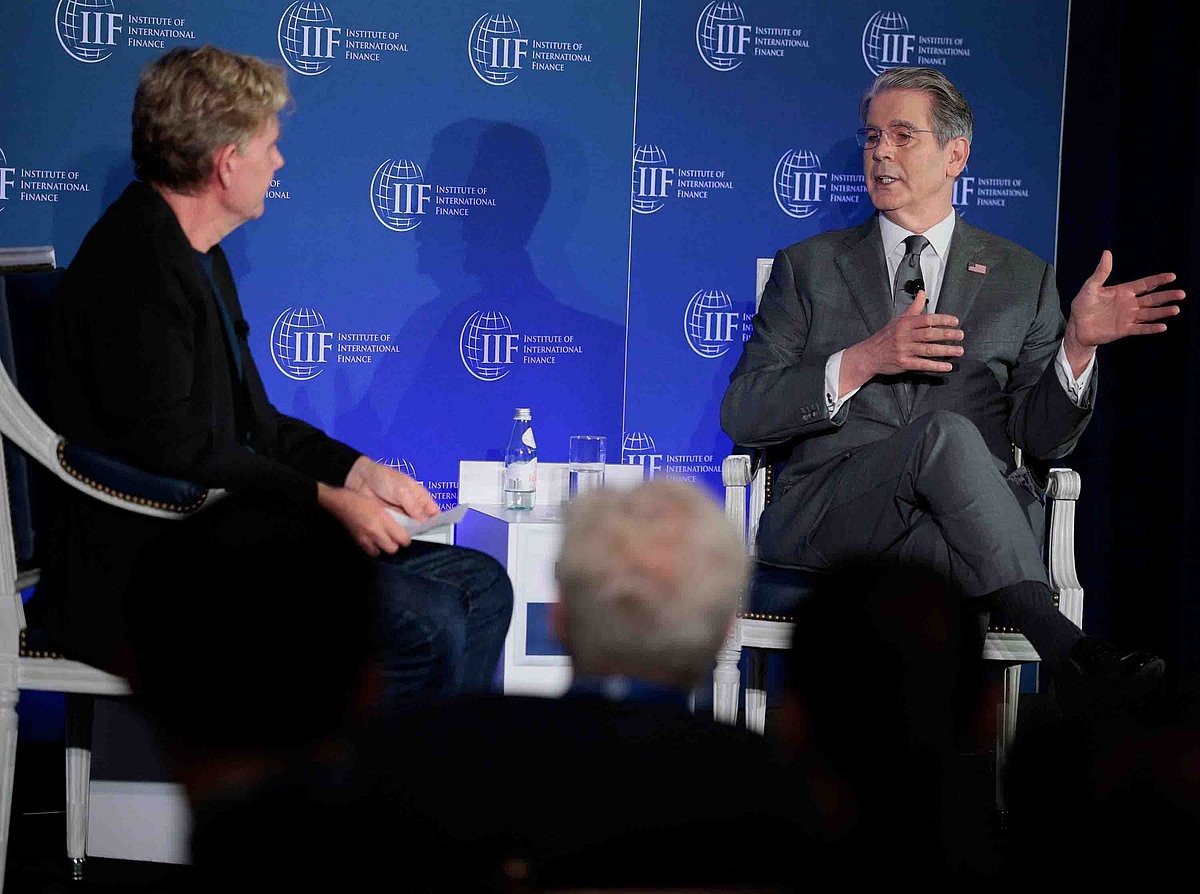 US GDP Growth Forecast to Top 3.5% in 2026 Amid Tariff Policy Shift