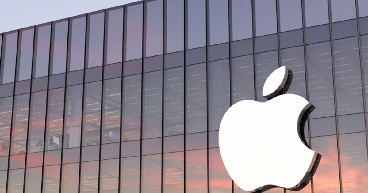 Apple’s Chip Diversification Talks Signal Supply Chain Risk Shift — www.proactiveinvestors.com