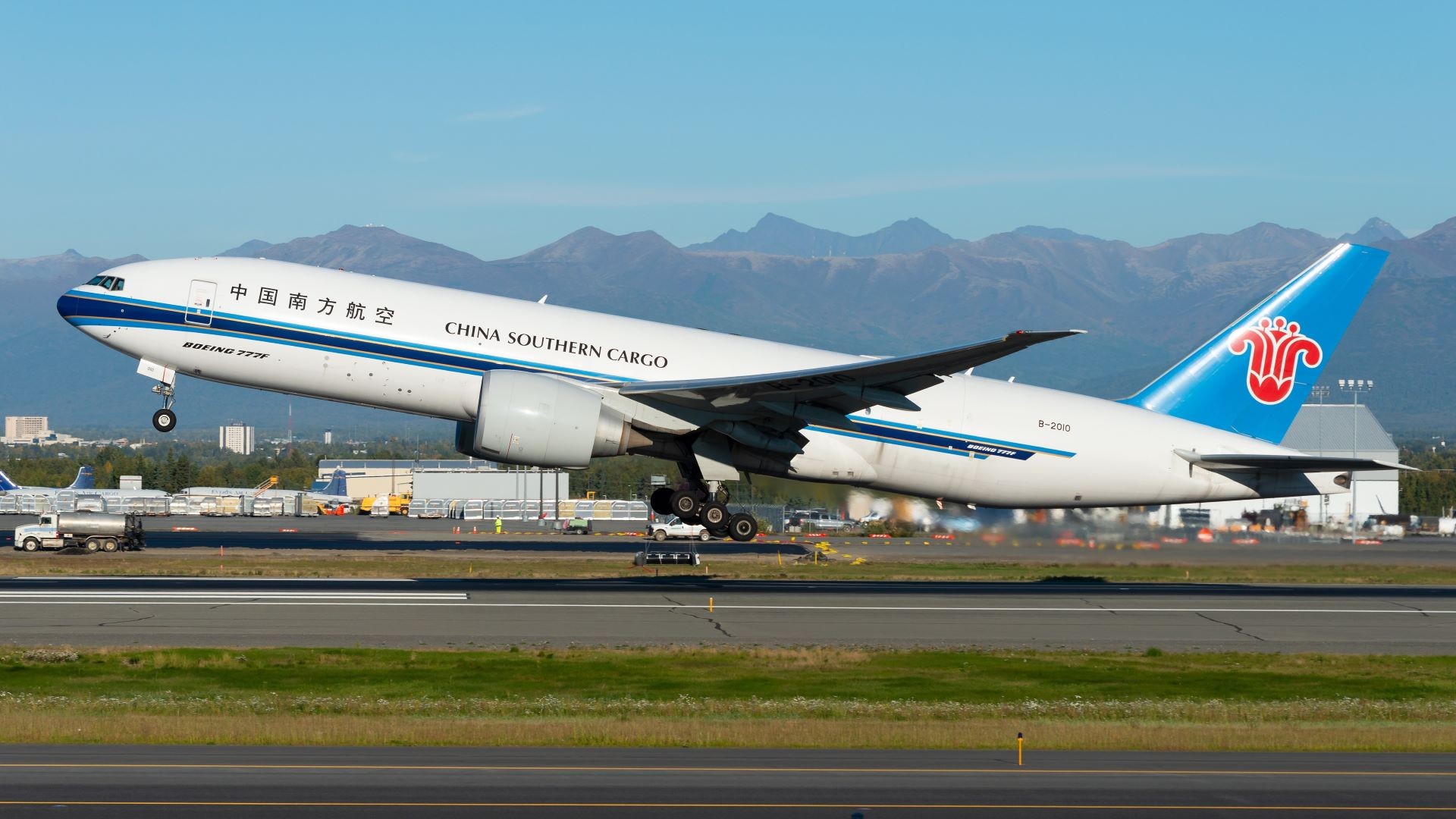 联邦快递与中国南方航空探索货运合作，拟共享运力与地面运营 — FreightWaves