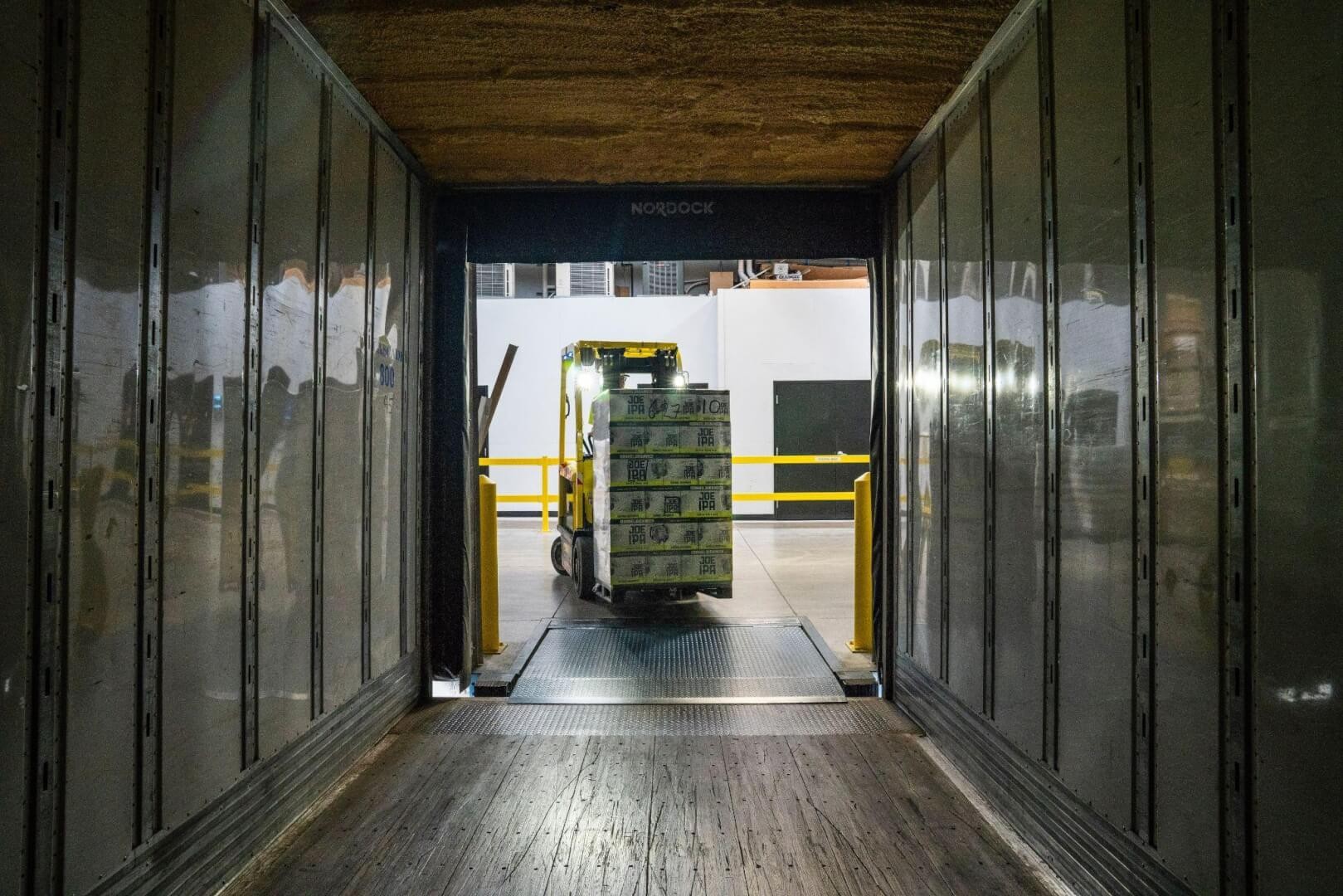 Jungheinrich 投资 Navflex，联手突破卡车装卸自动化瓶颈