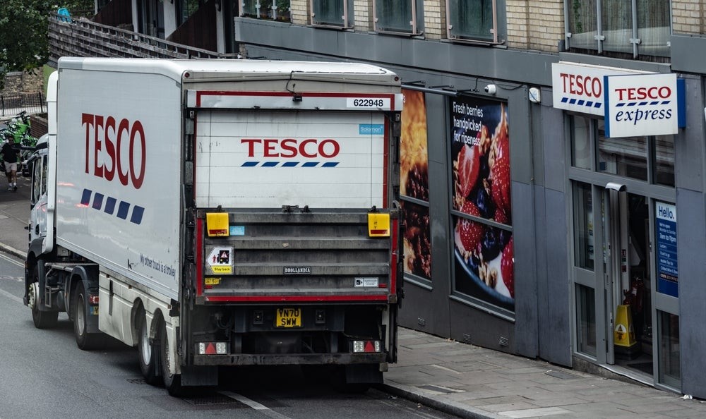 Tesco distribution workers vote on strike amid supply chain concerns