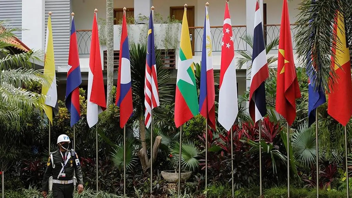 ASEAN seeks deeper tariff cuts as India’s deficit hits $45.2B