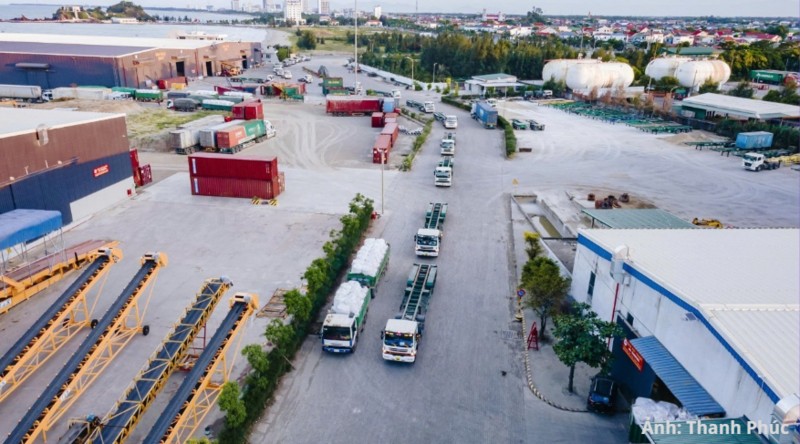 Nghệ An’s High-Tech Exports Surge 52%, Driving Demand for Specialized Logistics